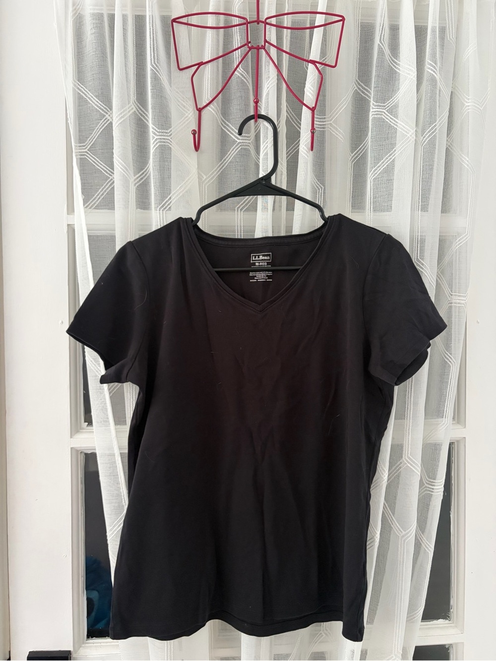 Black V-Neck Short Sleeve Tee